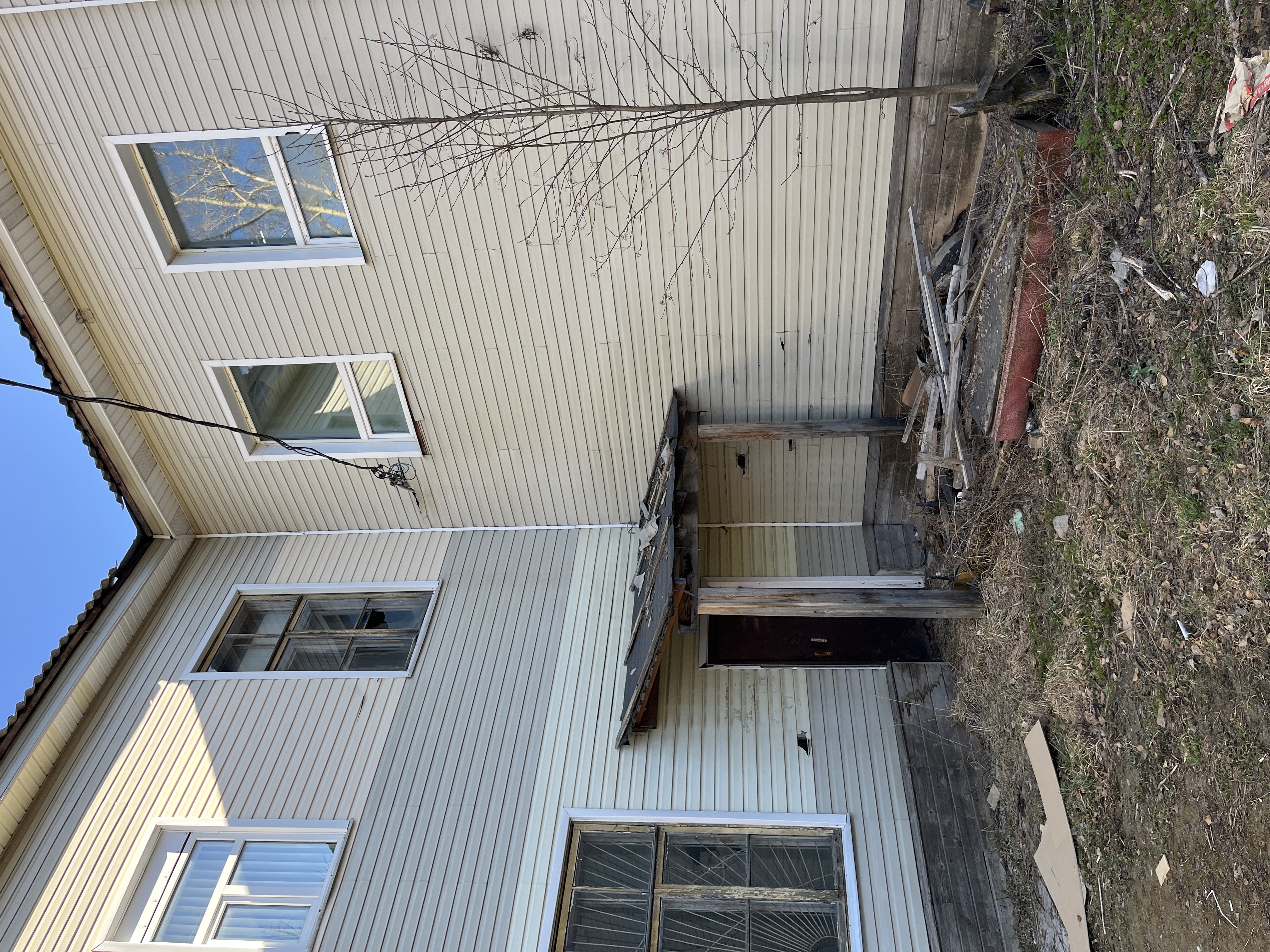Помещение свободного назначения 481.8 м², г. Вельск ул. Революционная д. 79